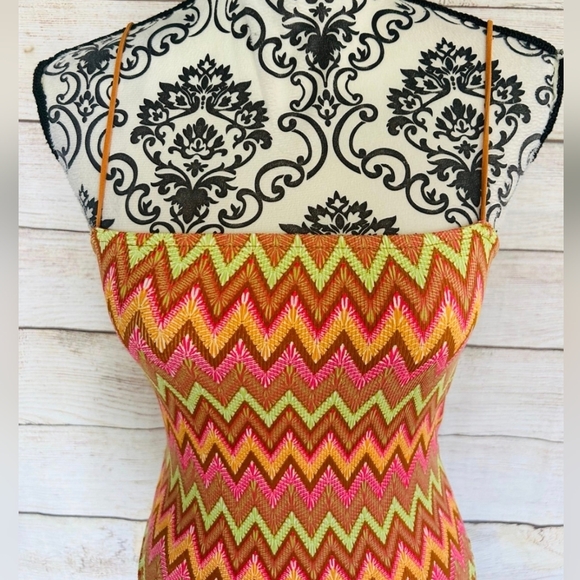 Rue 21 Women's Colorful Chevron Stripe Tank Top NWT XS - Picture 5 of 8